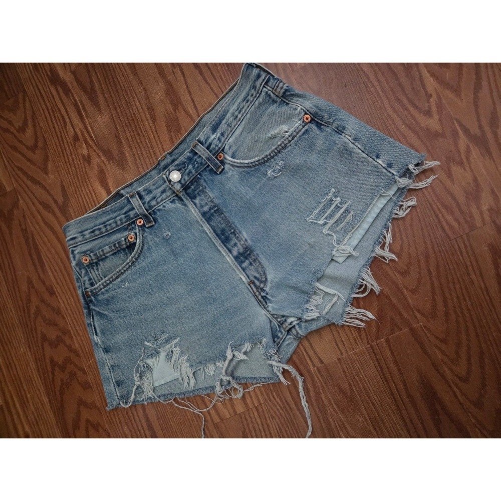 Levi's 501 Vintage Distressed Denim Cut Off Shorts Light Wash Button Fly 33